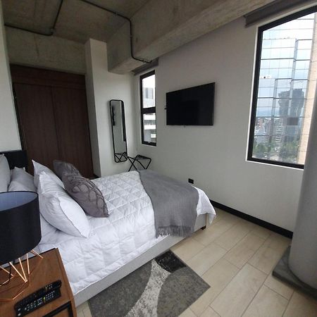 Apartamento 2 Habitaciones, Edificio Eon, Zona 10, Turin Guatemala-Stadt Exterior foto